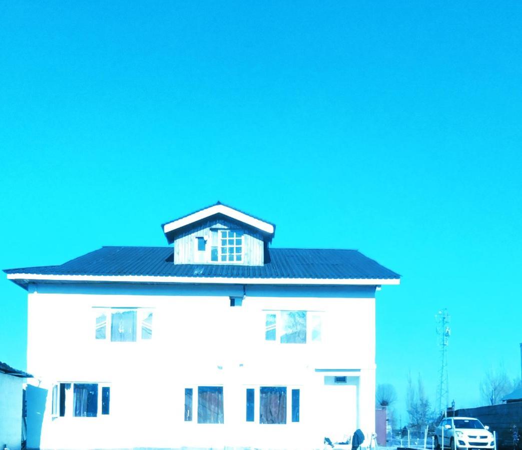 The Gulmarg Gateway Resort Srīnagar Extérieur photo