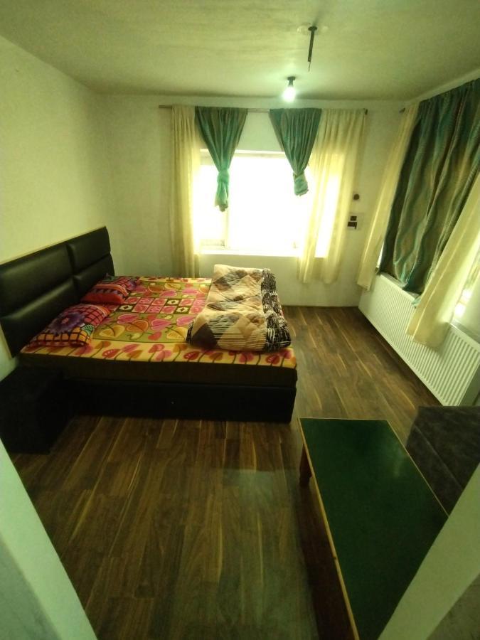 The Gulmarg Gateway Resort Srīnagar Extérieur photo
