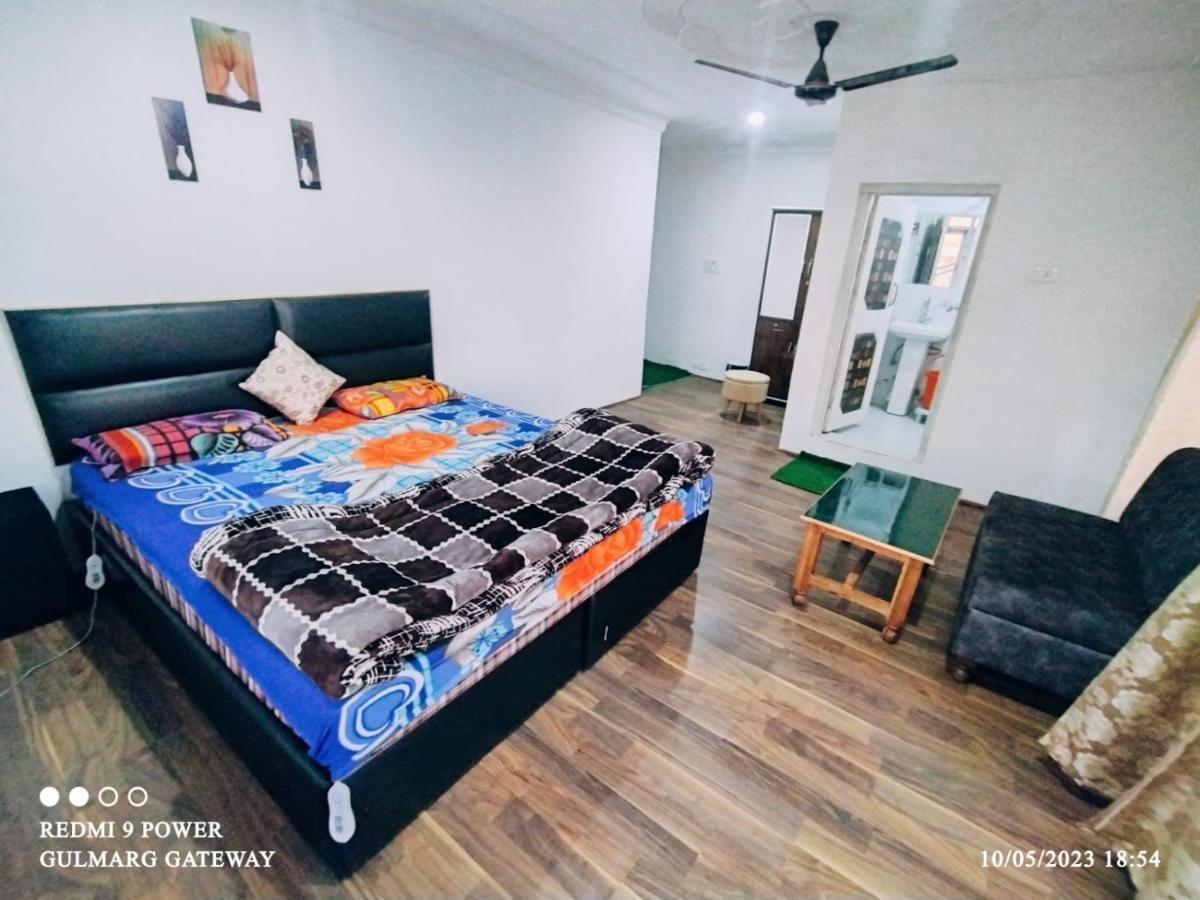 The Gulmarg Gateway Resort Srīnagar Extérieur photo